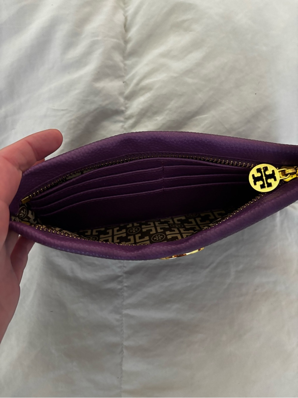 Tory Burch Purple Leather Zip Wristlet with Gold Logo Accent - Picture 2 of 8